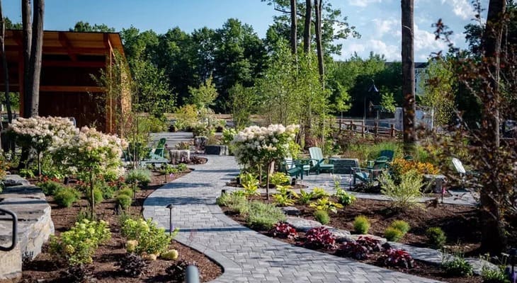 Druthers outdoor seating area and landscaped path